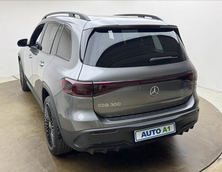 Mercedes-Benz EQB SUV / Terénní 0,0 168 kw