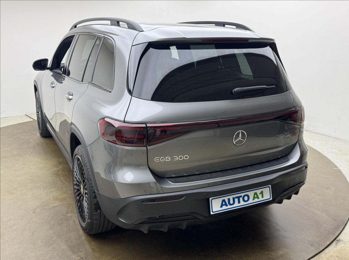 Mercedes-Benz EQB SUV / Terénní 0,0 168 kw