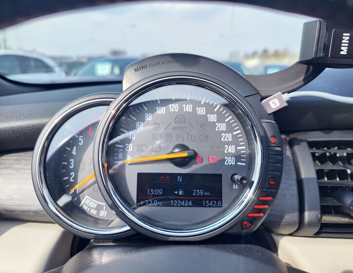 Mini Cooper Hatchback 1,5 l 85 kw