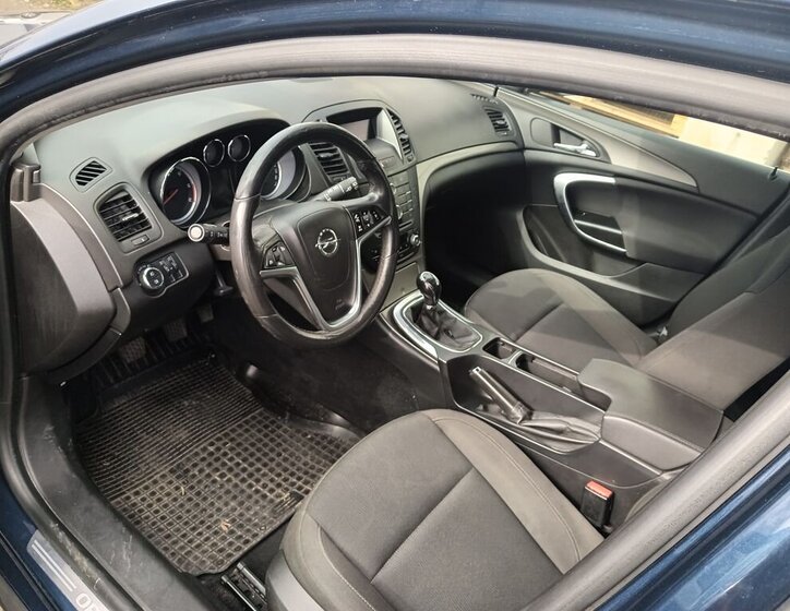 Opel Insignia Kombi 2,0 l 96 kw