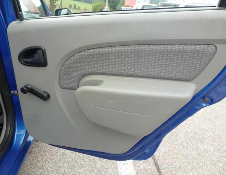 Dacia Logan Sedan / Limuzína 1,6 l 64 kw