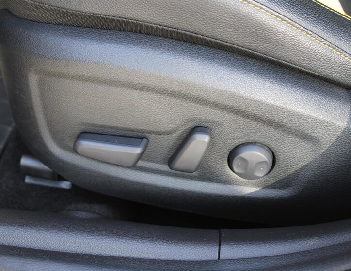 KIA XCeed Hatchback 1,6 l 100 kw