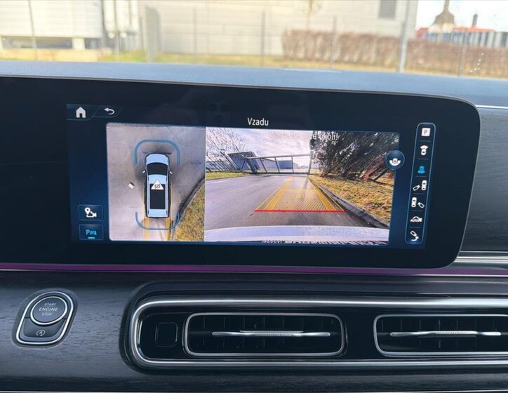 Mercedes-Benz Třídy V 23