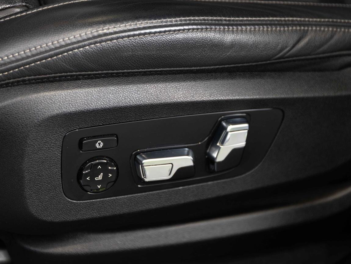 BMW X5 SUV / Terénní 3,0 l 210 kw