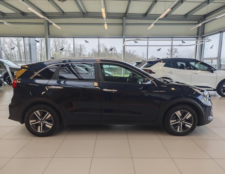 KIA Niro SUV / Terénní 1,6 l 77 kw