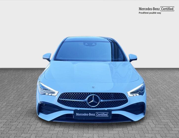 Mercedes-Benz CLA 8