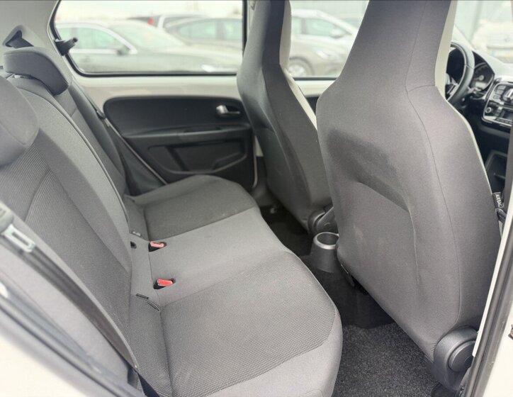 Volkswagen up! Hatchback 999,0 44 kw