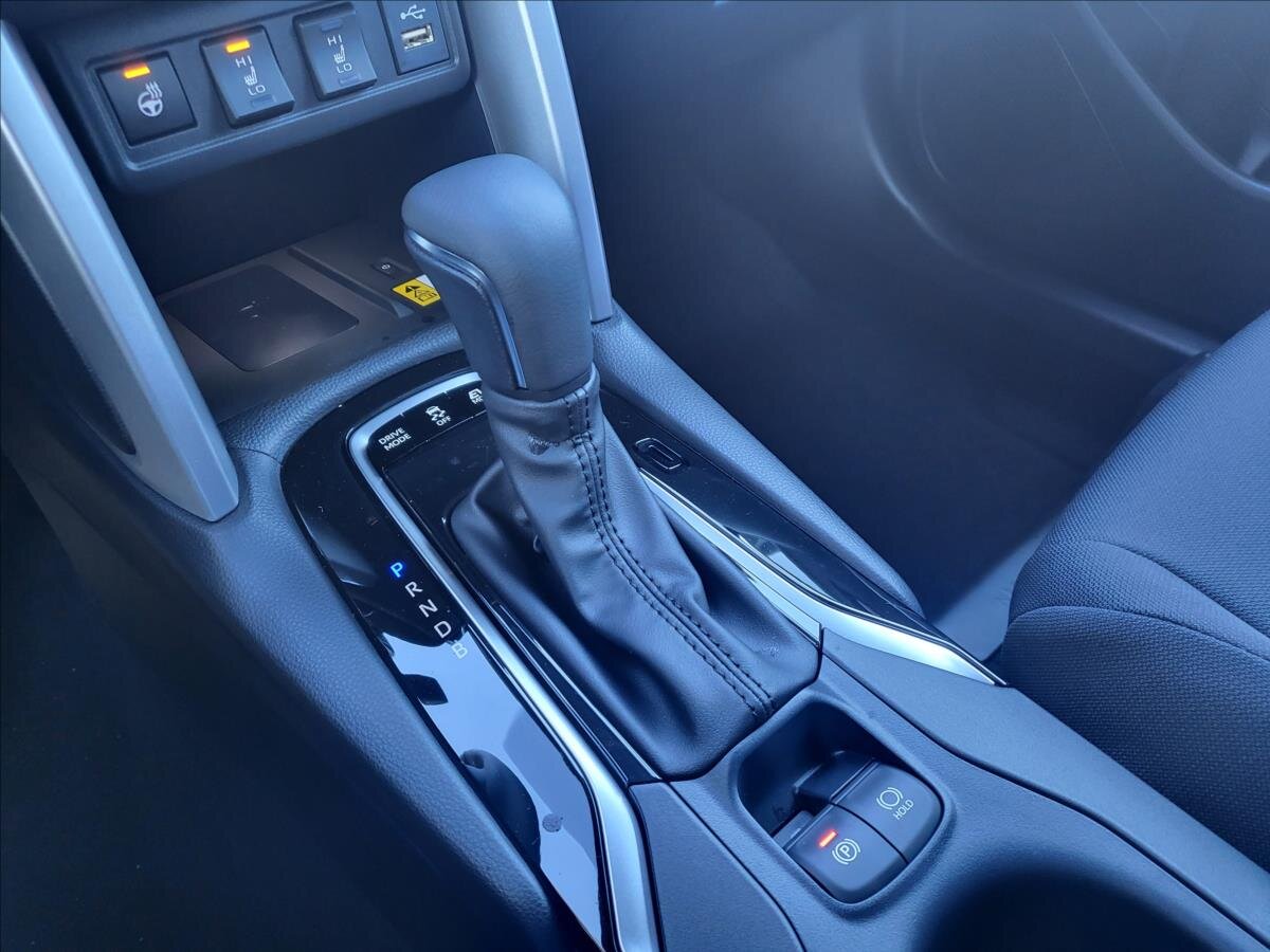 Toyota Corolla Cross SUV 2,0 l 146 kw