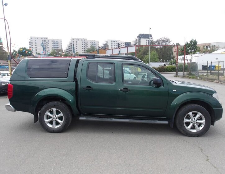 Nissan Navara Pick-up 2,5 l 126 kw
