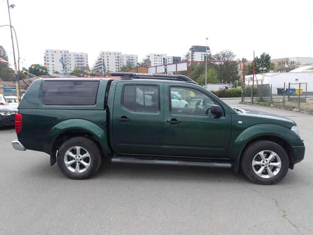 Nissan Navara Pick-up 2,5 l 126 kw