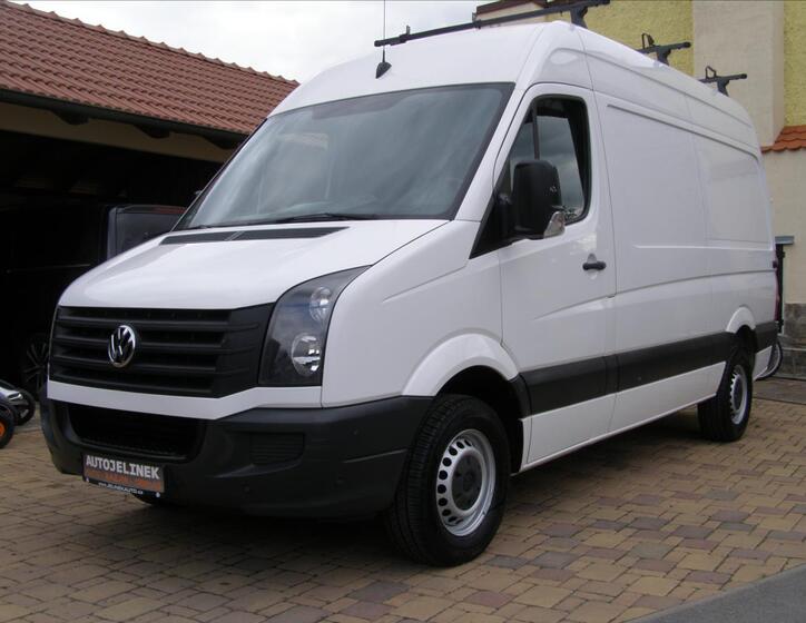 Volkswagen Crafter 1