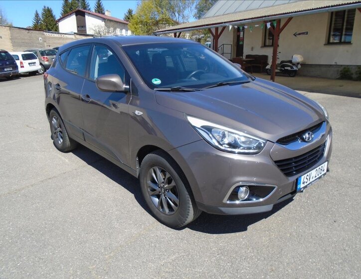 Hyundai ix35 SUV / Terénní 1,6 l 99 kw