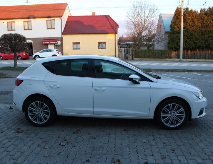 Seat Leon Hatchback 1,4 l 92 kw