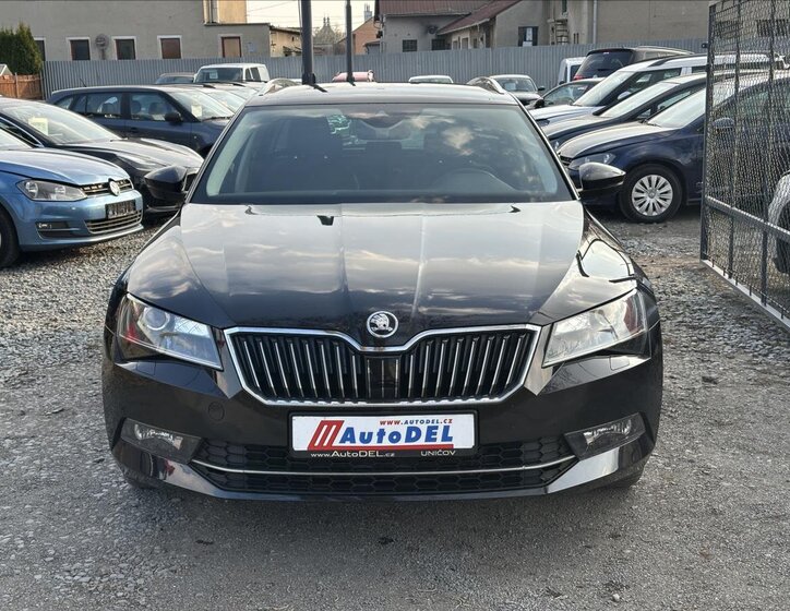 Škoda Superb Kombi 2,0 l 140 kw