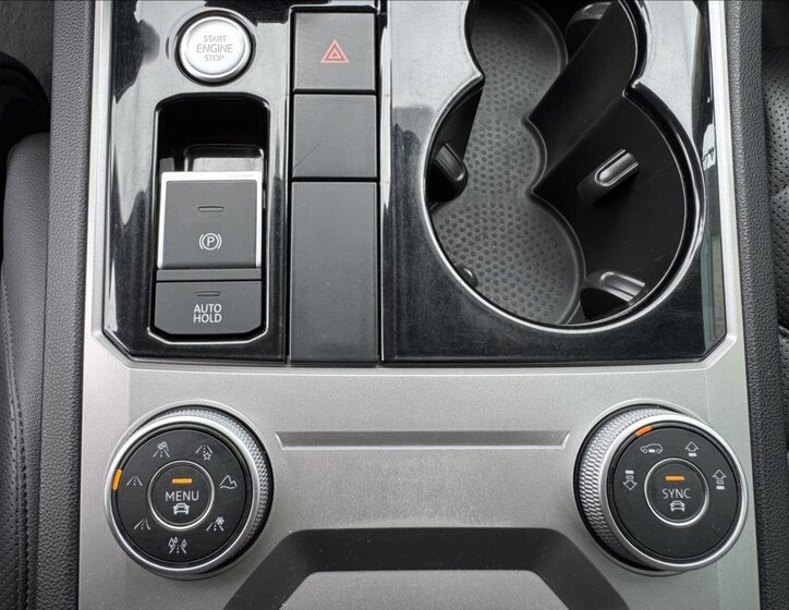 Volkswagen Touareg Kombi 3,0 l 210 kw