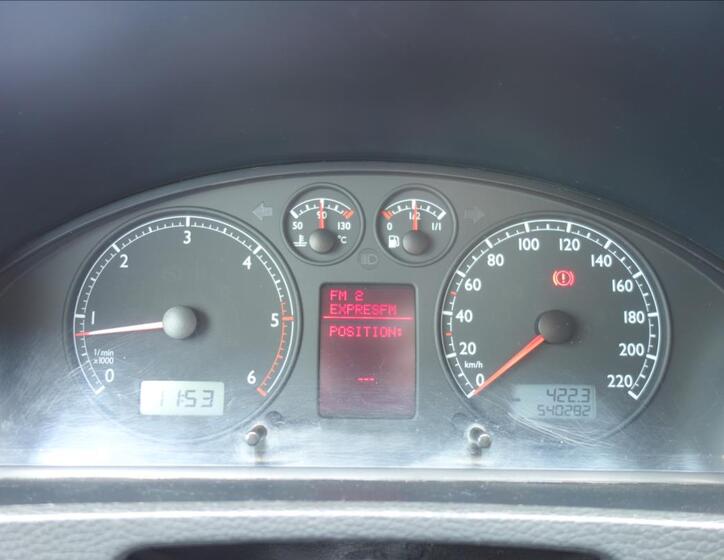 Volkswagen Multivan 32