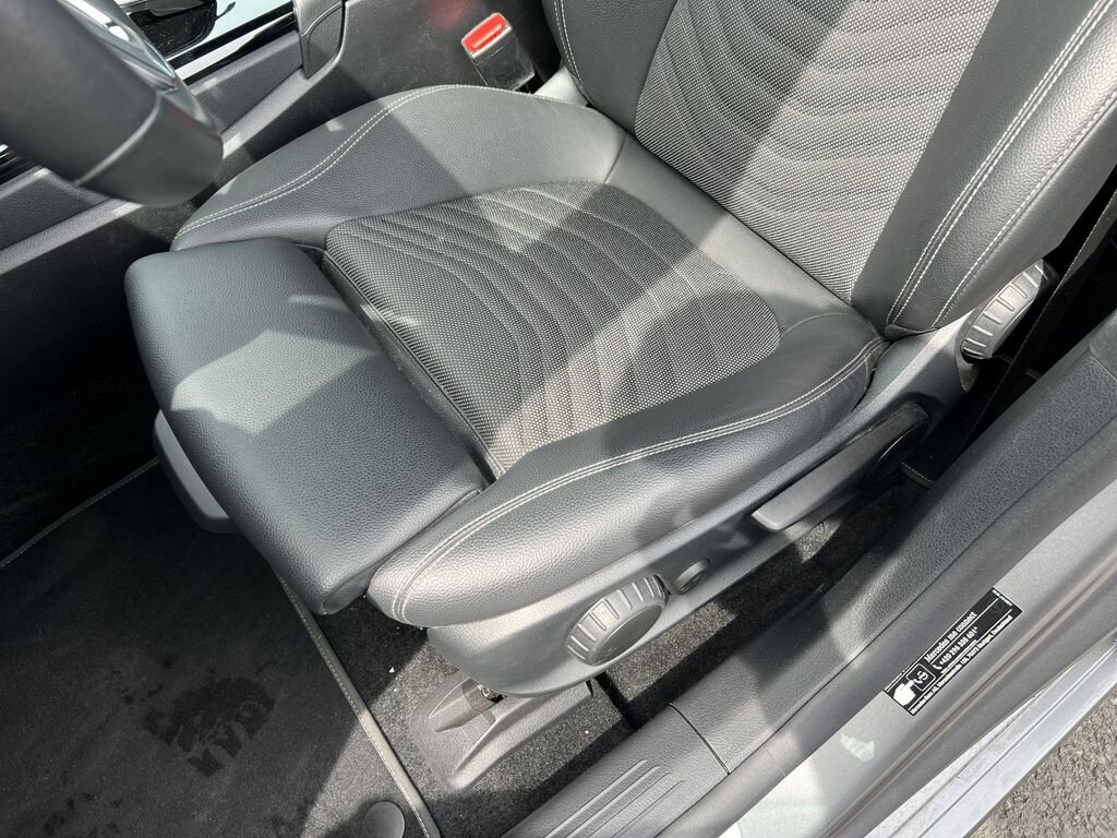 Mercedes-Benz CLA Sedan / Limuzína 1,3 l 118 kw