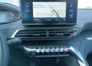 Peugeot 5008 SUV / Terénní 1,2 l 96 kw