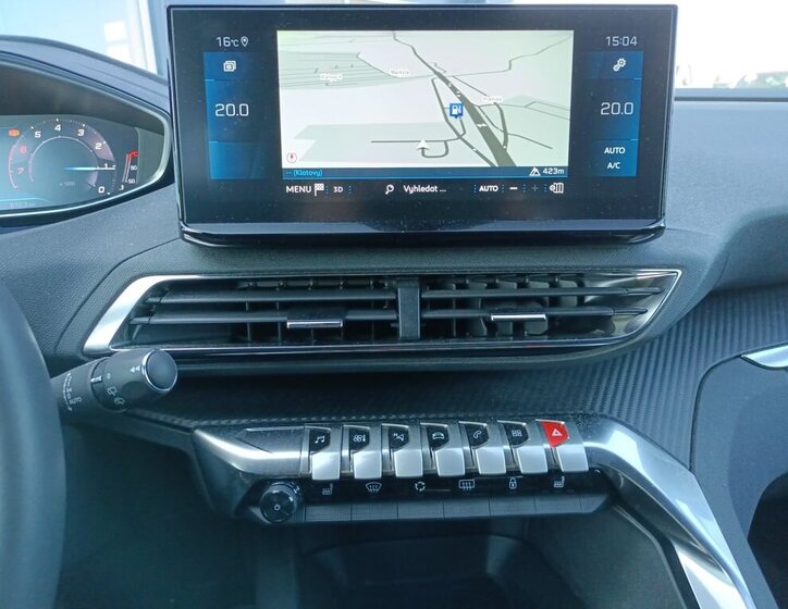 Peugeot 5008 SUV / Terénní 1,2 l 96 kw