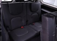 Nissan Pathfinder 16