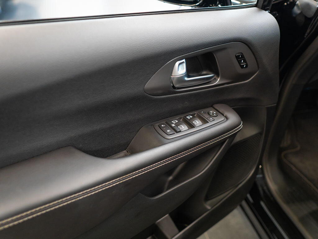 Chrysler Pacifica MPV 3,6 l 221 kw