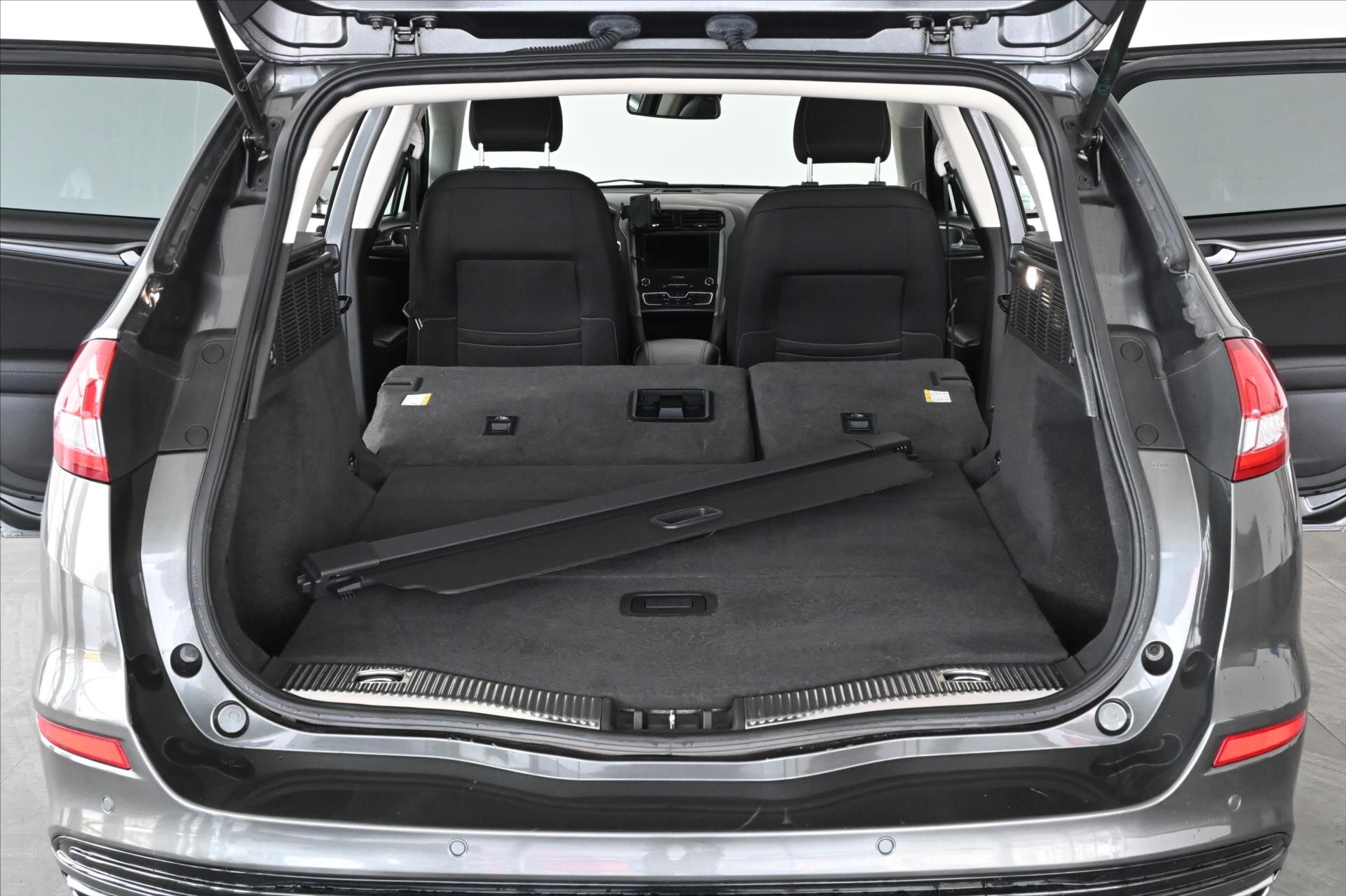 Ford Mondeo Kombi 2,0 l 140 kw