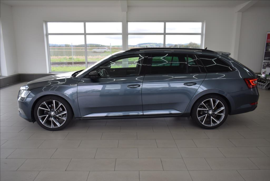 Škoda Superb