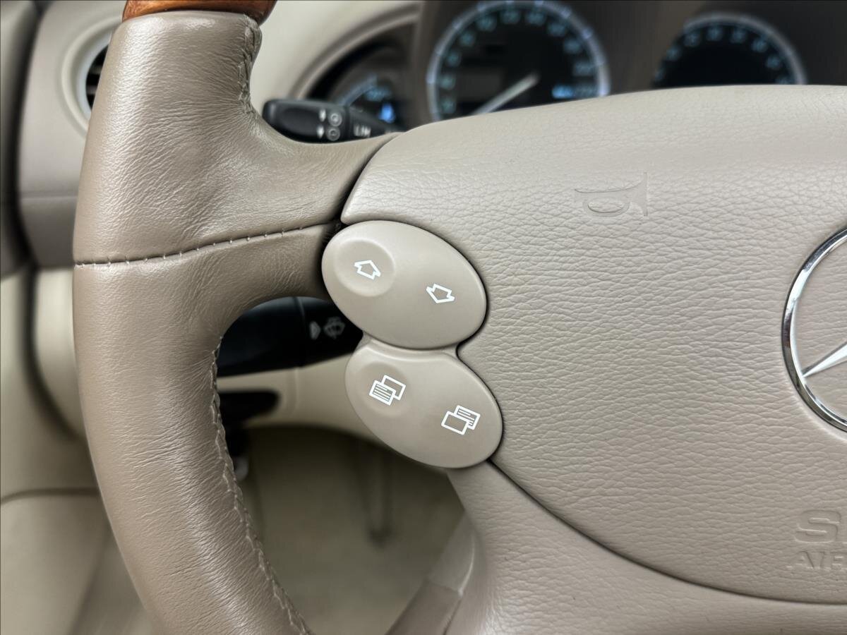 Mercedes-Benz SL Kabriolet 5,0 l 225 kw