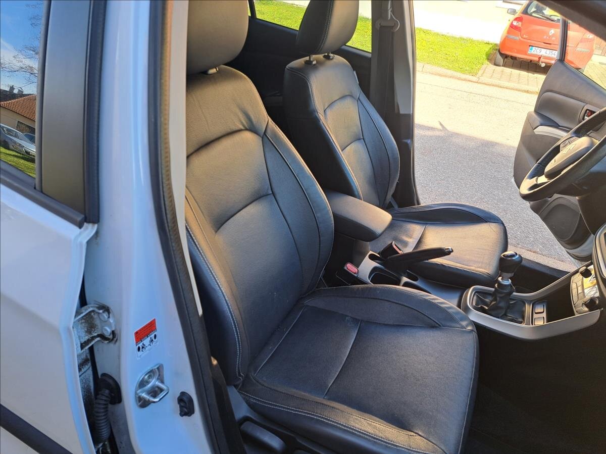 Suzuki SX4 S-Cross Hatchback 1,6 l 88 kw