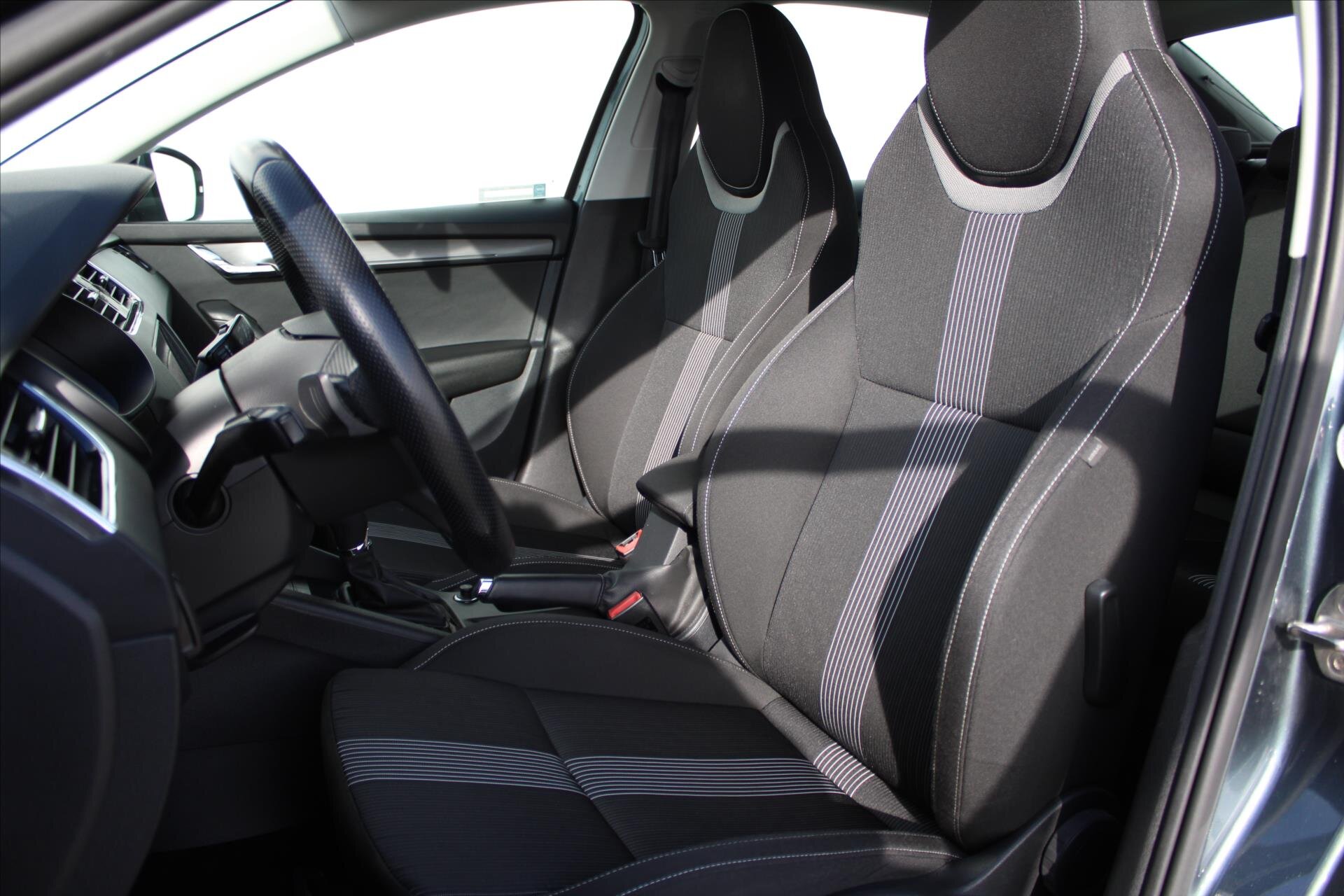 Škoda Octavia Liftback 1,6 l 85 kw