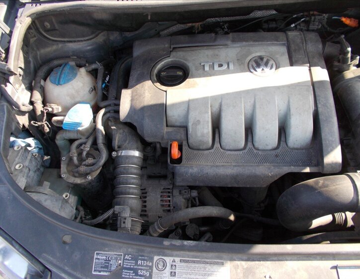 Volkswagen Touran MPV 1,9 l 77 kw