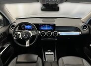 Mercedes-Benz GLB 13