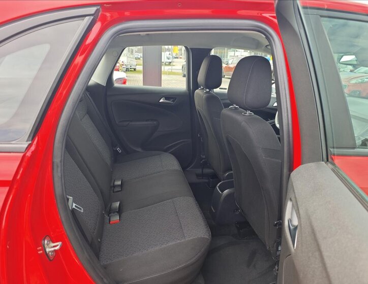 Opel Crossland X MPV 1,6 l 88 kw