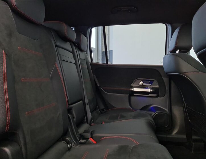 Mercedes-Benz GLB SUV 1,3 l 120 kw