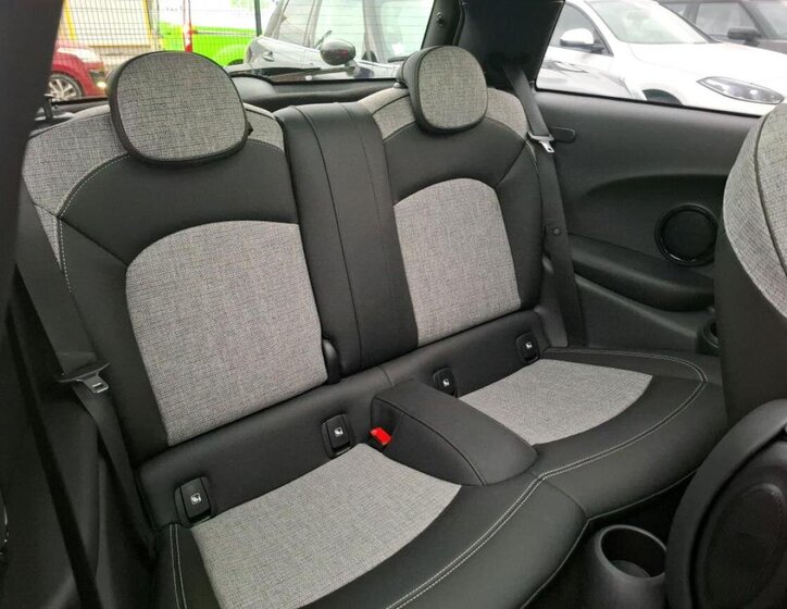 Mini Cooper Hatchback 0,0 135 kw