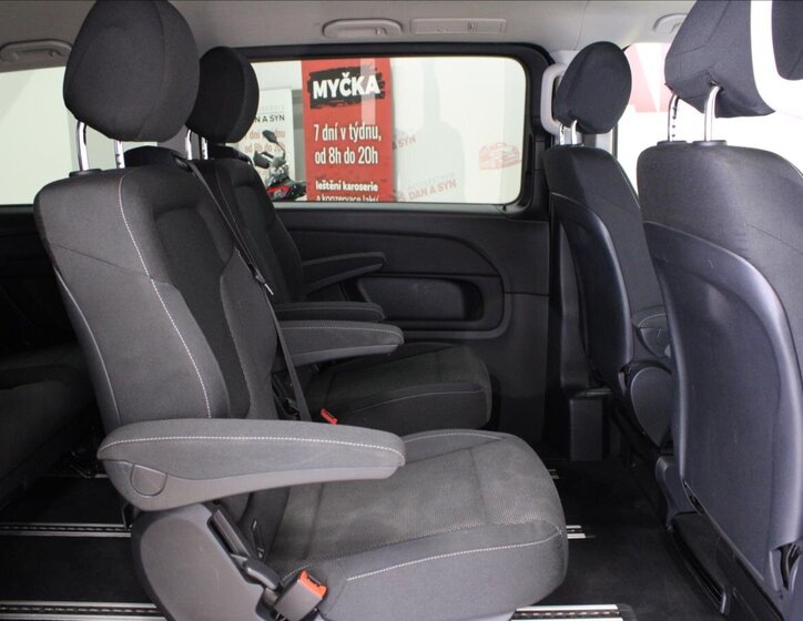 Mercedes-Benz Třídy V Kombi 2,1 l 120 kw