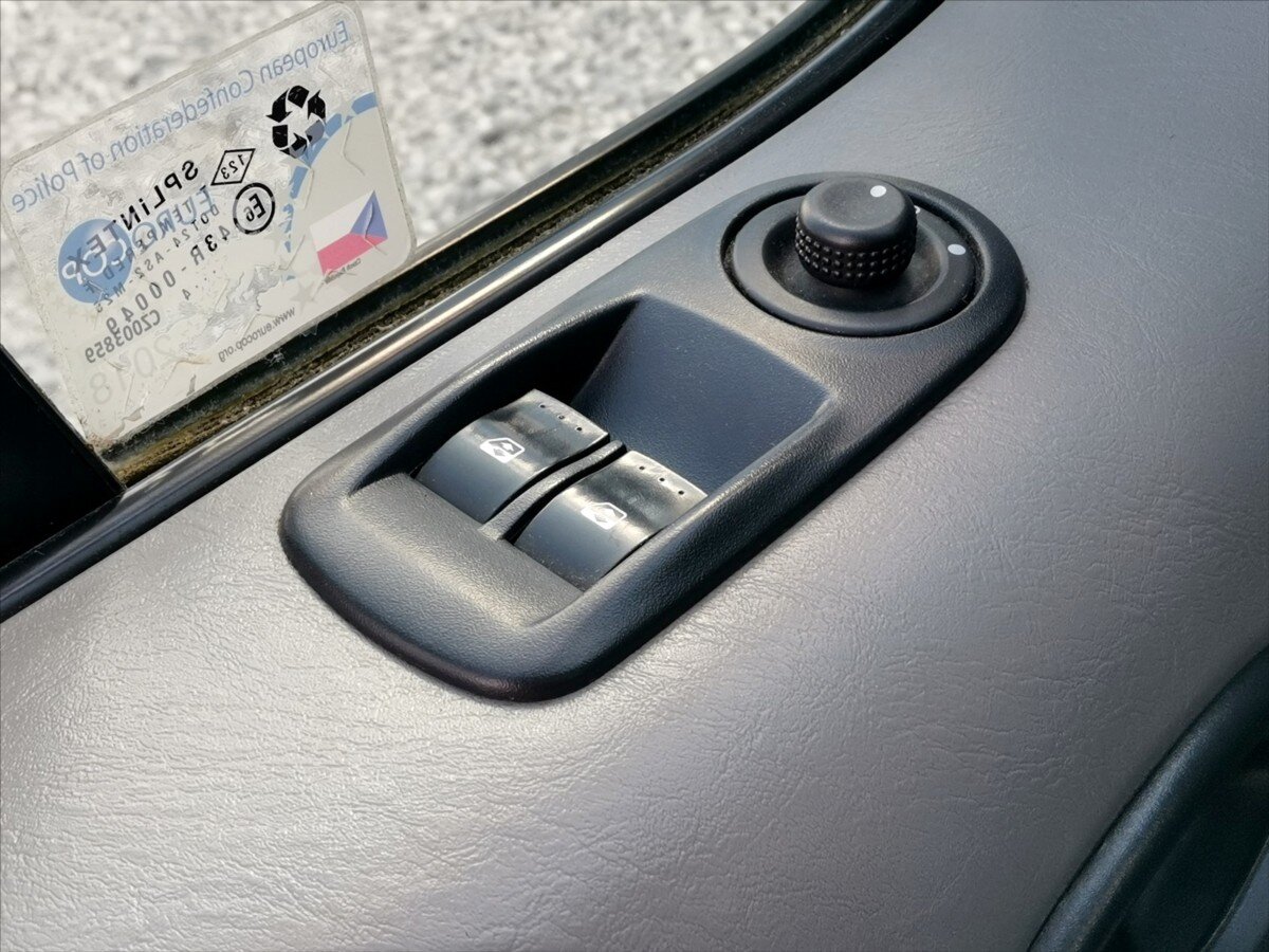 Renault Trafic Ostatní 2,5 l 99 kw