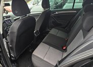 Volkswagen Golf 24