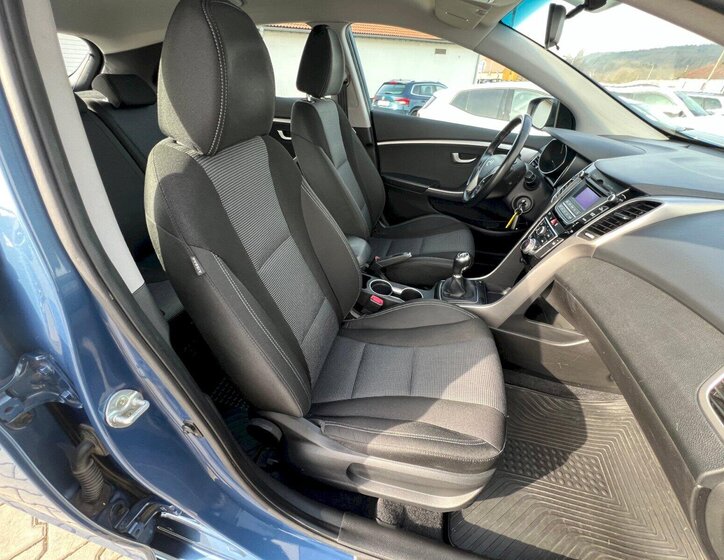 Hyundai i30 Hatchback 1,6 l 81 kw