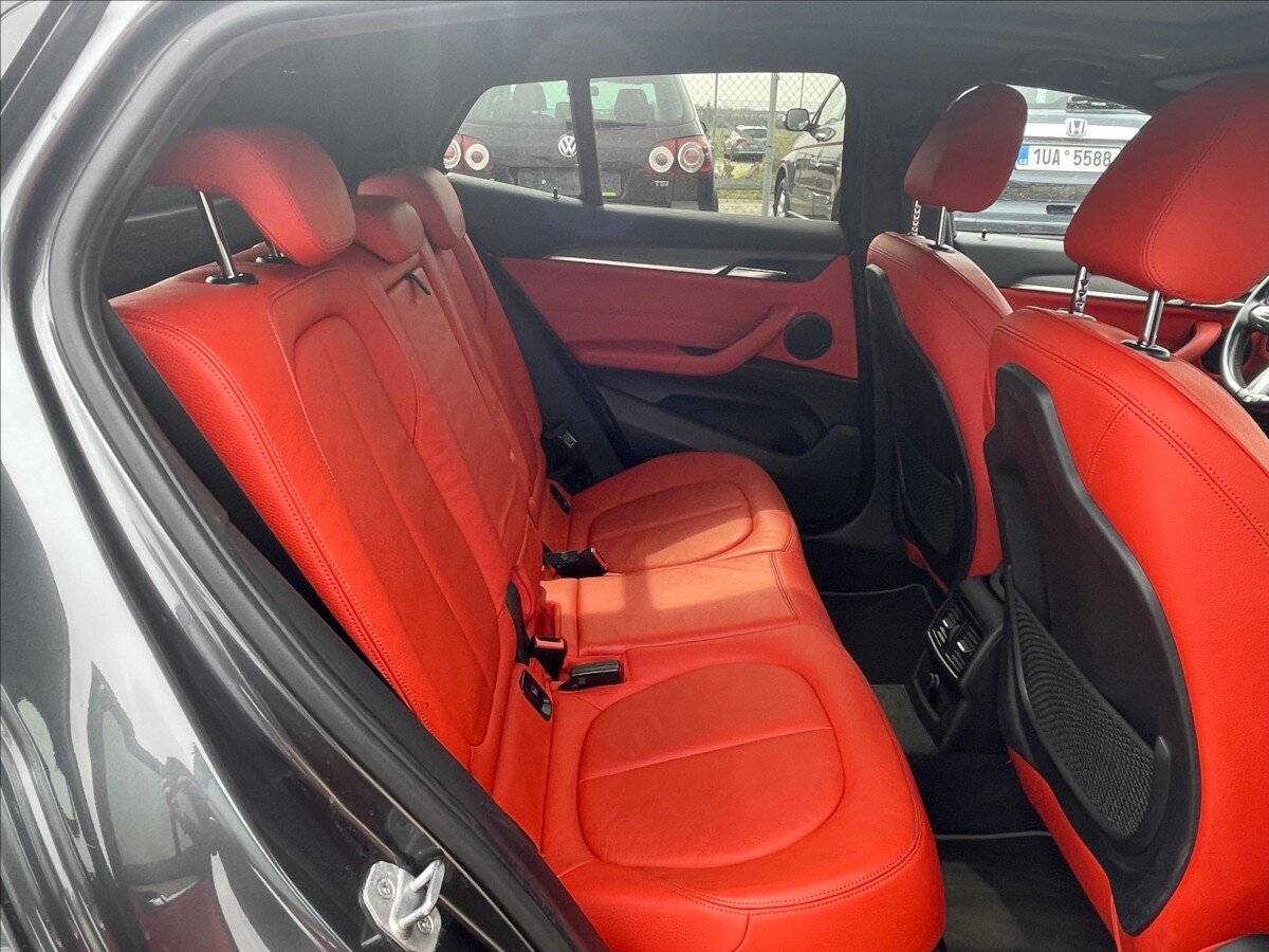BMW X2 SUV / Terénní 2,0 l 140 kw