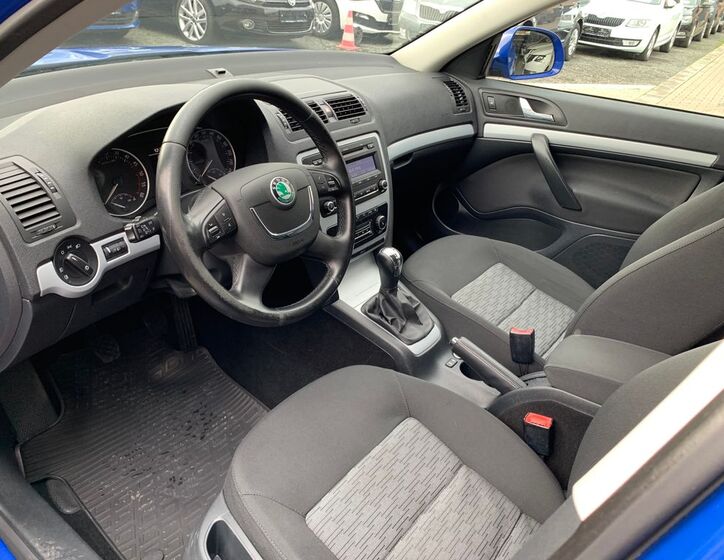 Škoda Octavia 14