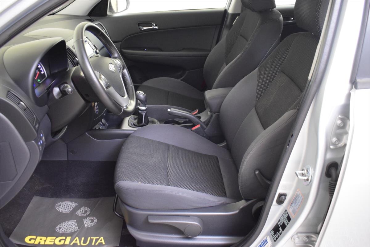 Hyundai i30 Kombi 1,6 l 92 kw