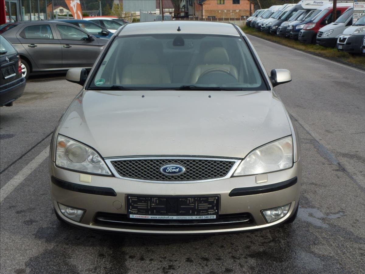 Ford Mondeo Sedan / Limuzína 2,5 l 125 kw