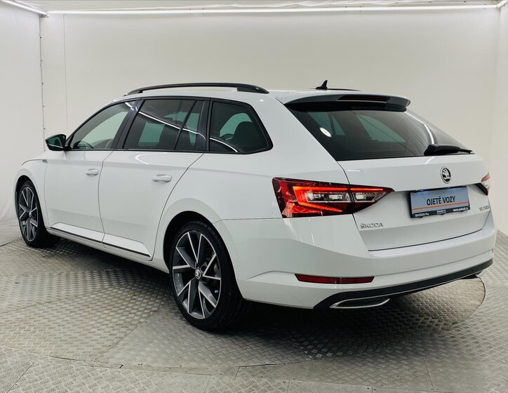 Škoda Superb 25