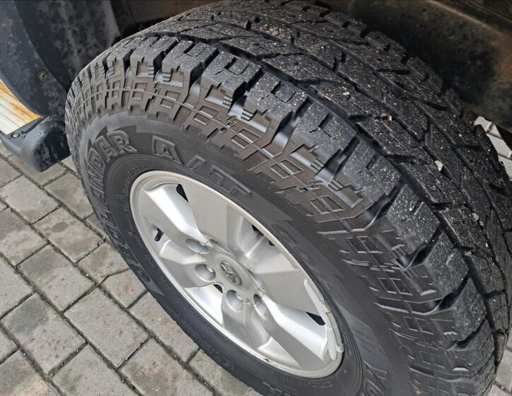 Toyota Hilux Pick-up 2,5 l 106 kw