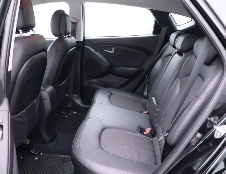 Hyundai ix35 SUV / Terénní 2,0 l 100 kw