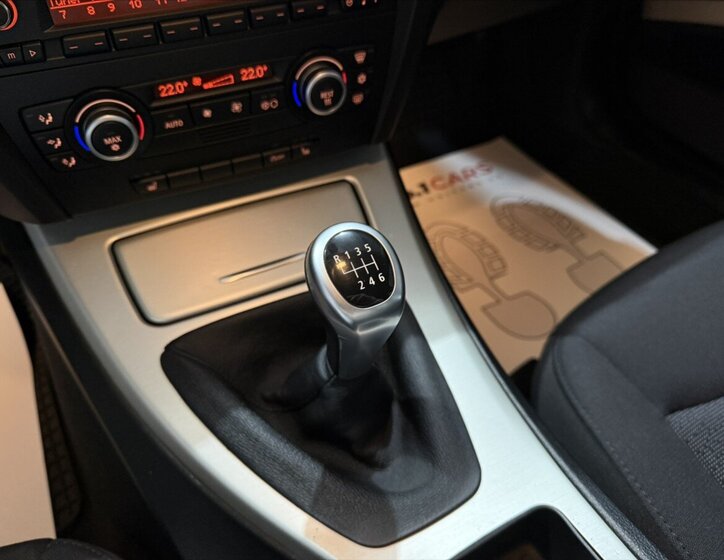 BMW Řada 3 Sedan / Limuzína 2,0 l 105 kw