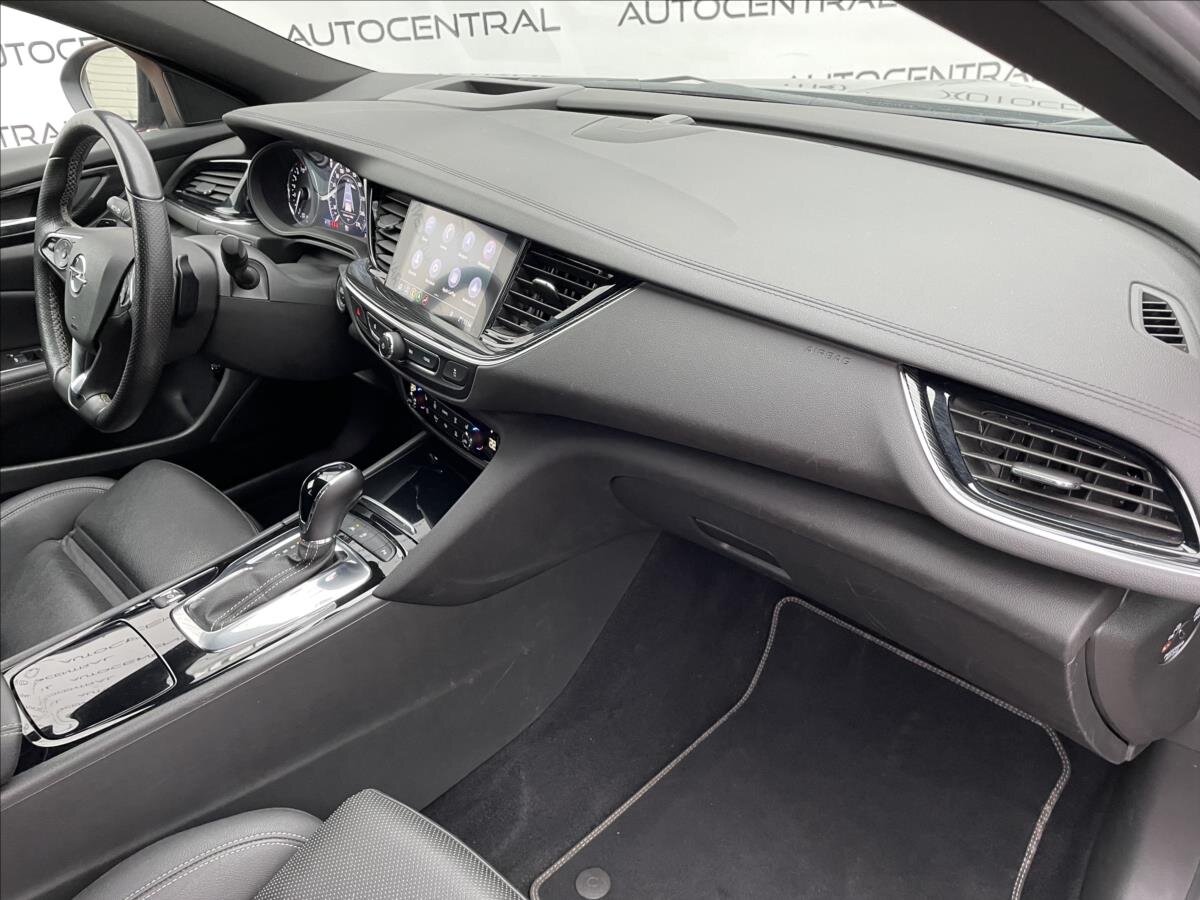 Opel Insignia Kombi 1,5 l 121 kw