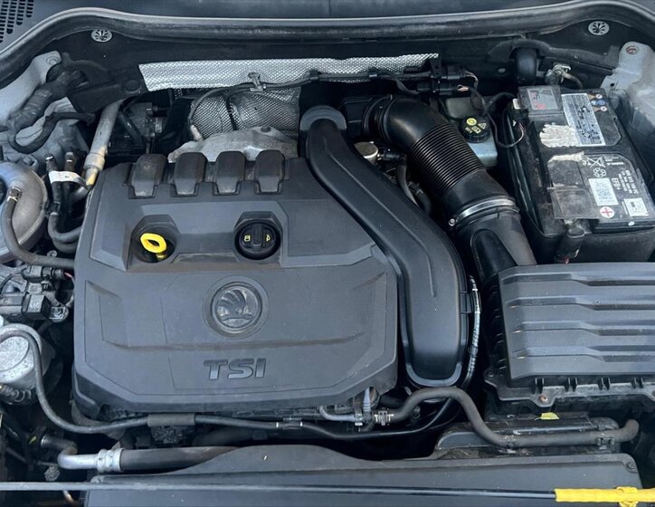 Škoda Karoq Kombi 1,5 l 110 kw