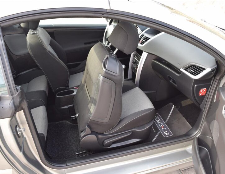 Peugeot 207 Kabriolet 1,6 l 88 kw